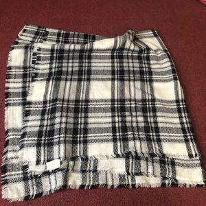 ModCloth plaid blanket scarf
